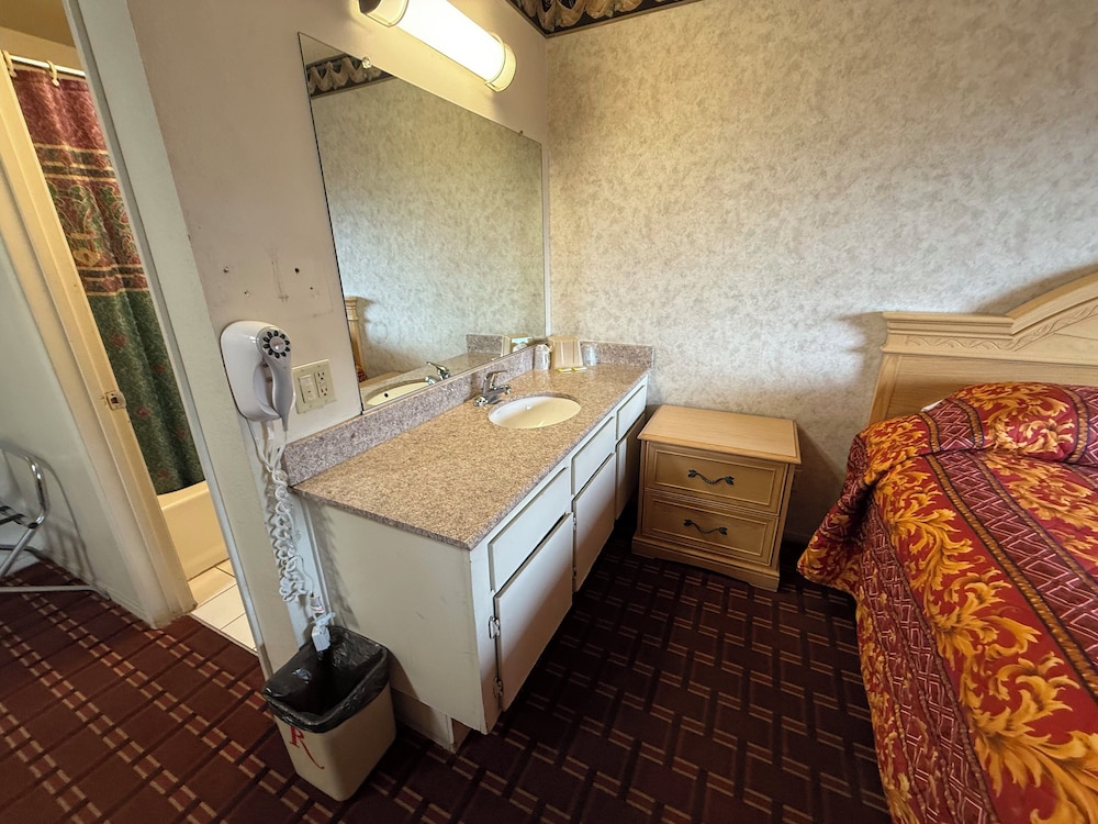 New Budget Inn