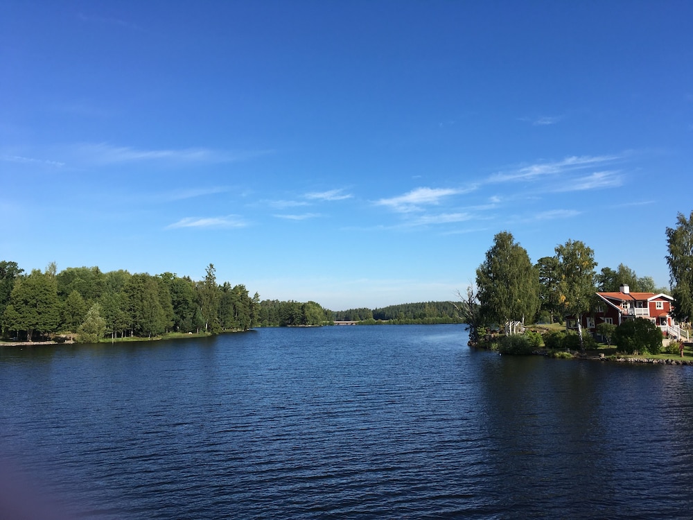 Långsjön Stugor & Camping