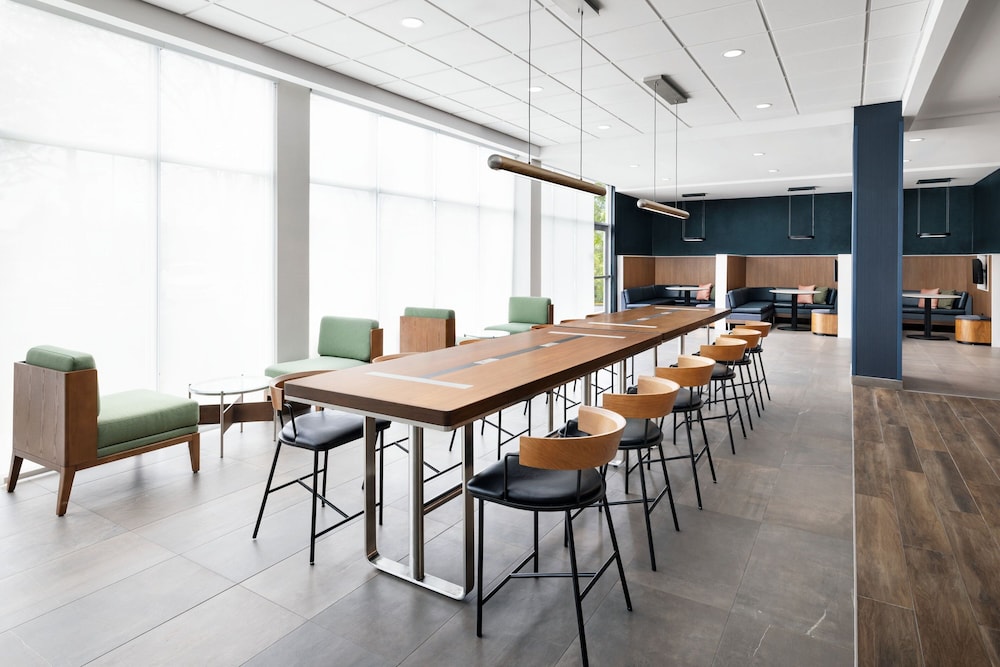 Courtyard By Marriott New Castle - Property Image 3