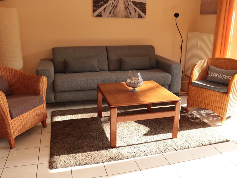 Stylish Ground-floor Stay