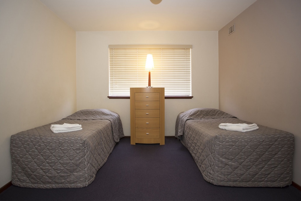 Burswood Lodge Apartments