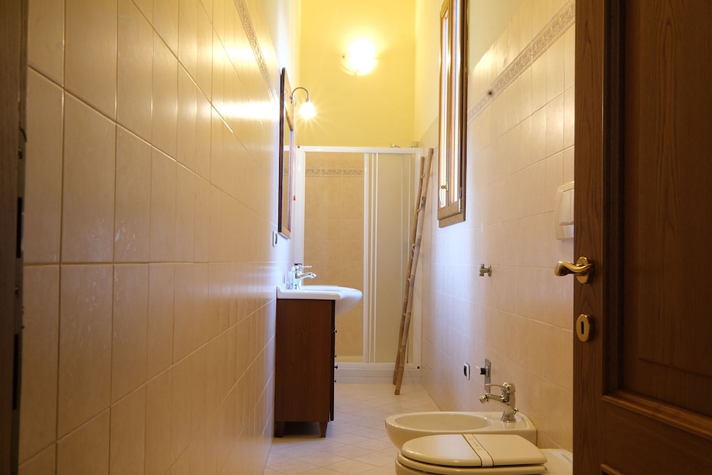 Wine Apartments Florence Barbaresco