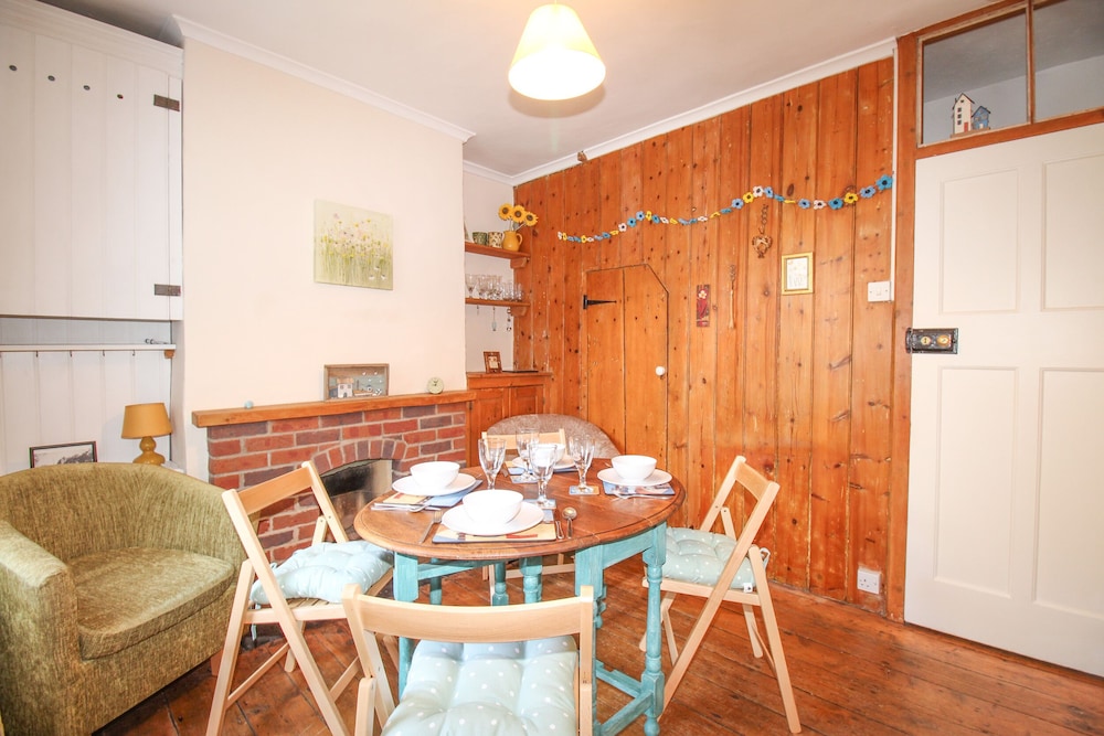 Poppy Cottage