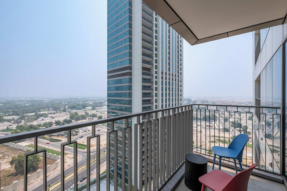 Bellavista -2 Bedrooms Downtown Views II