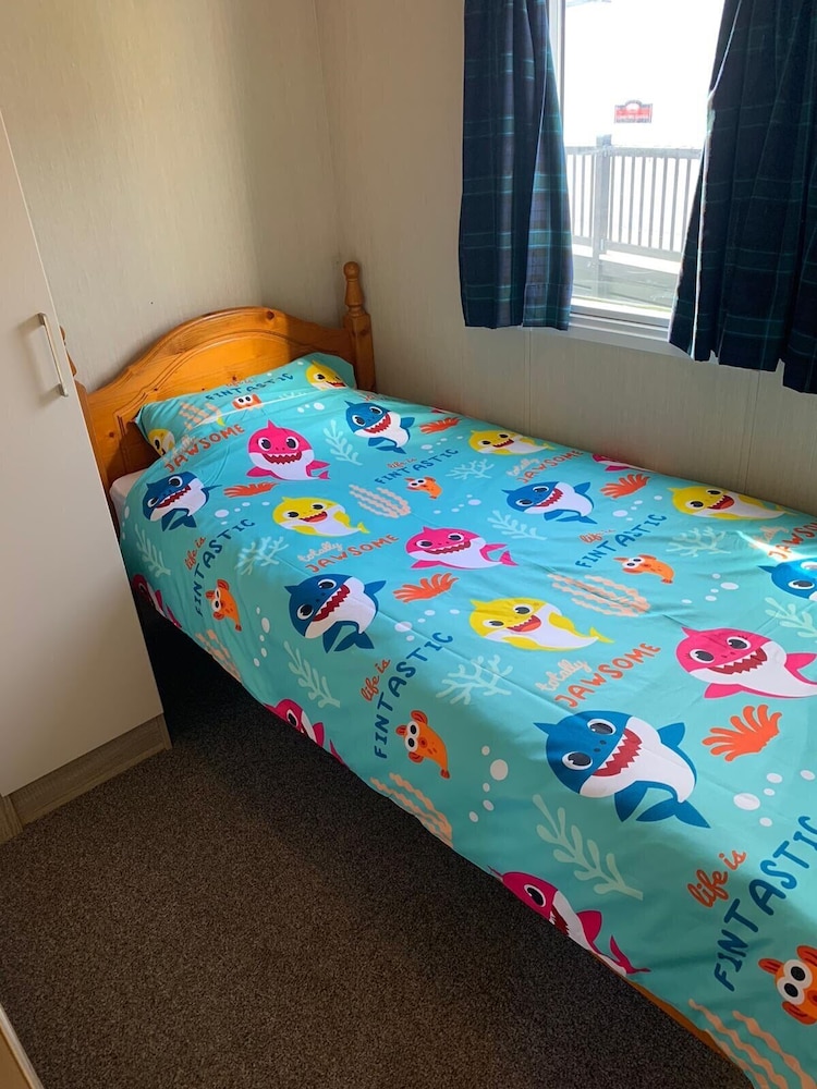 Seaside Retreat - Golspie Cabin