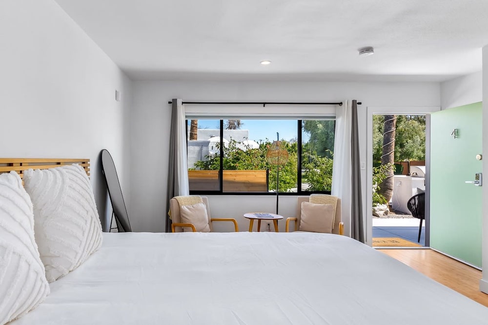 The Yucca Hotel- Entire Boutique Buyout