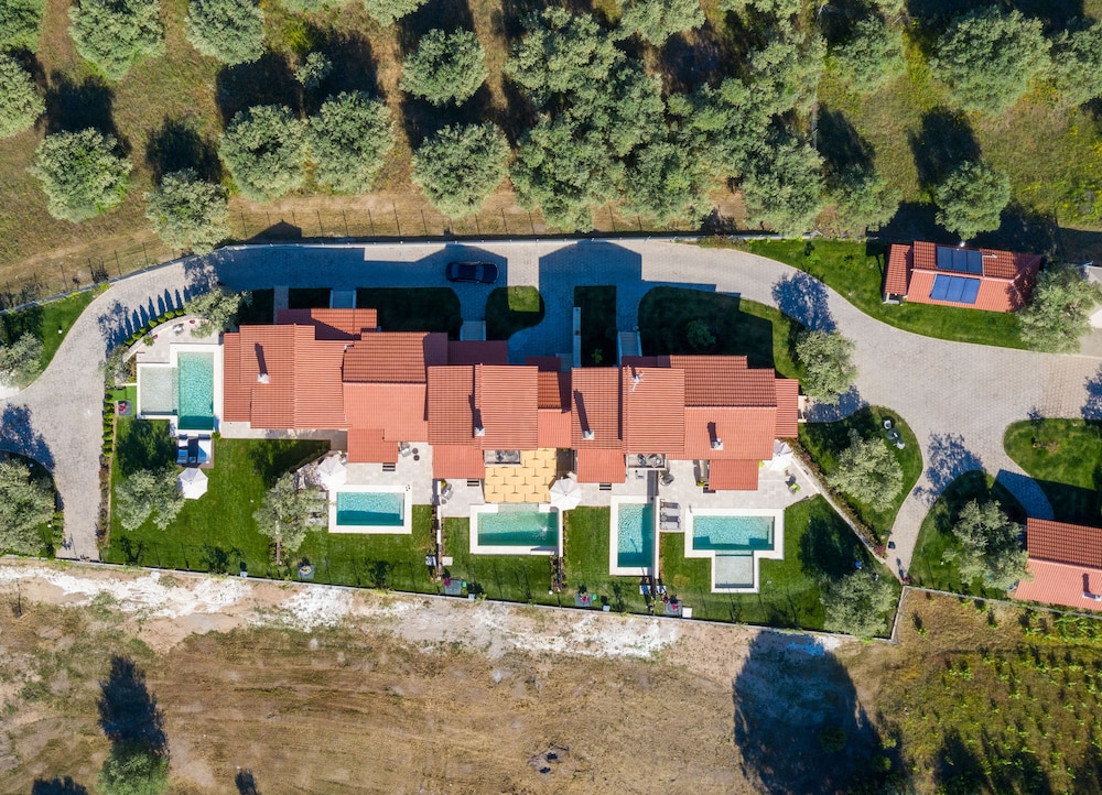 Five Senses Luxury Villas