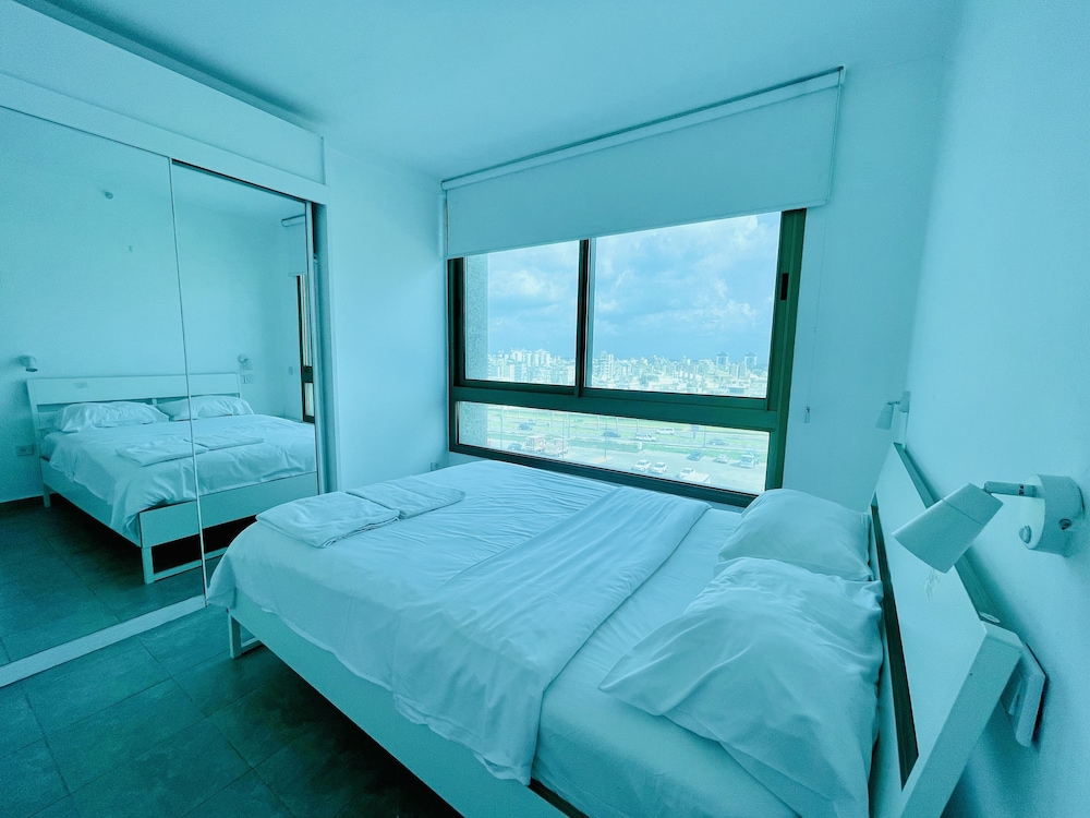 Carmel Holiday Apartments