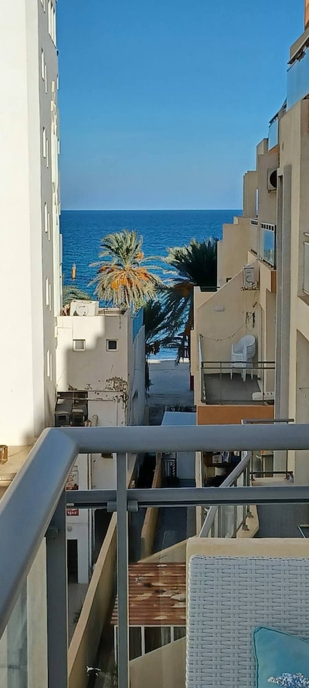 Sea Front Luxury Living Apartment in Sousse