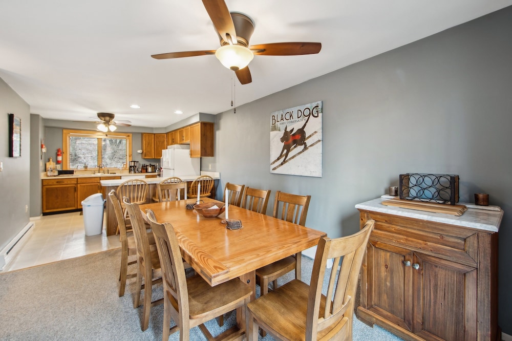 Cloud 50g - The Ultimate Adirondack Experience 3 Bedroom Townhouse by The Summit at Gore Mountain