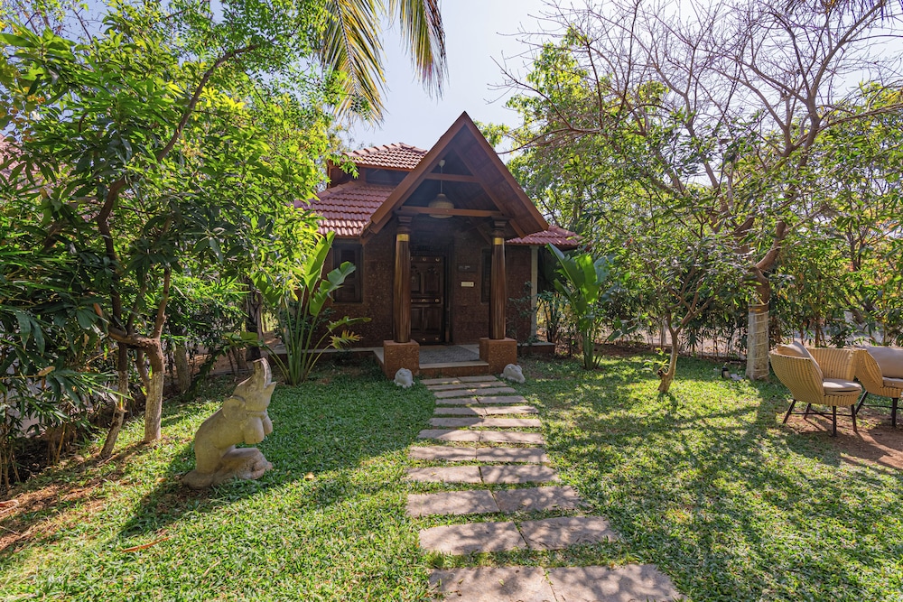 Brown Town Resort & Spa