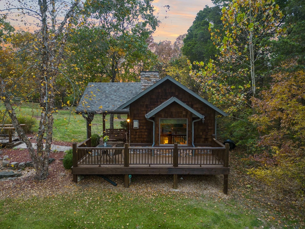 The Cabin at Rock Canyon