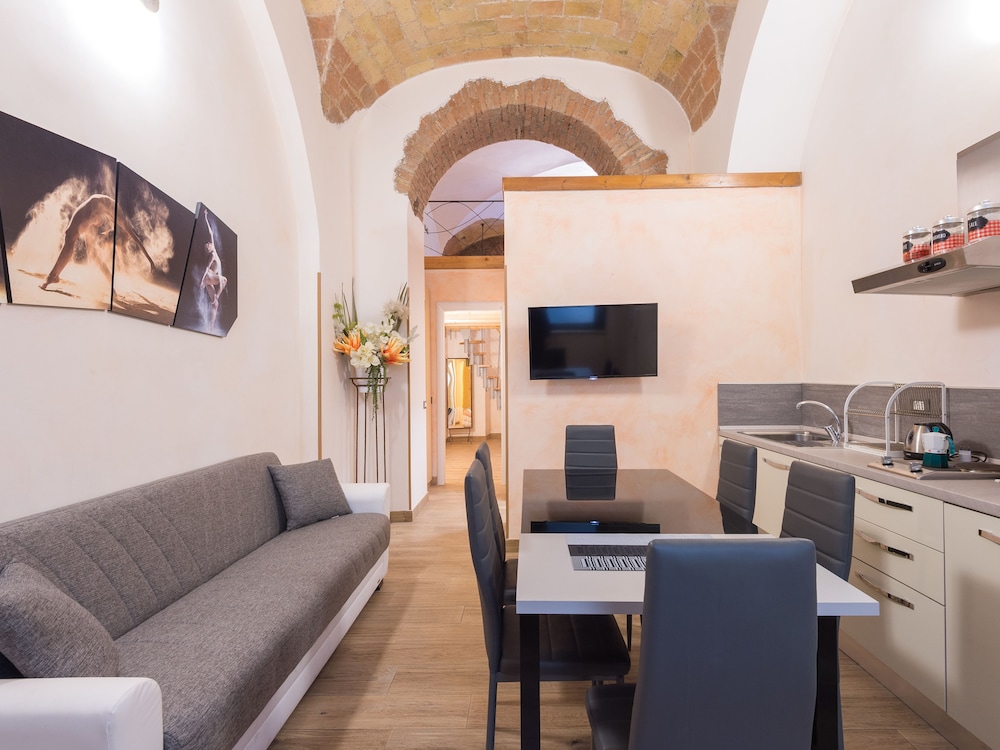 Residenza Borghese 71