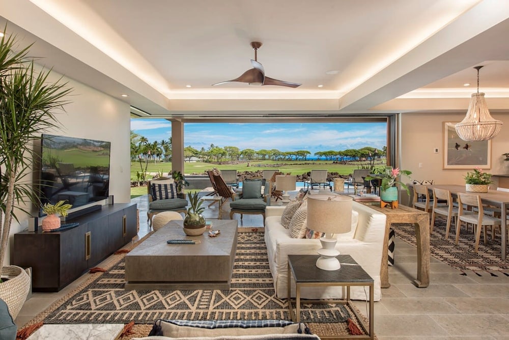 Luxury Oceanview Private Beach Access