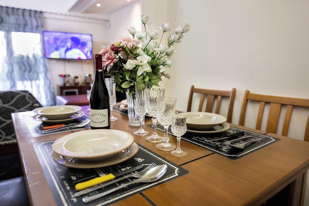 Maria's Cozy Getaway in Glyfada