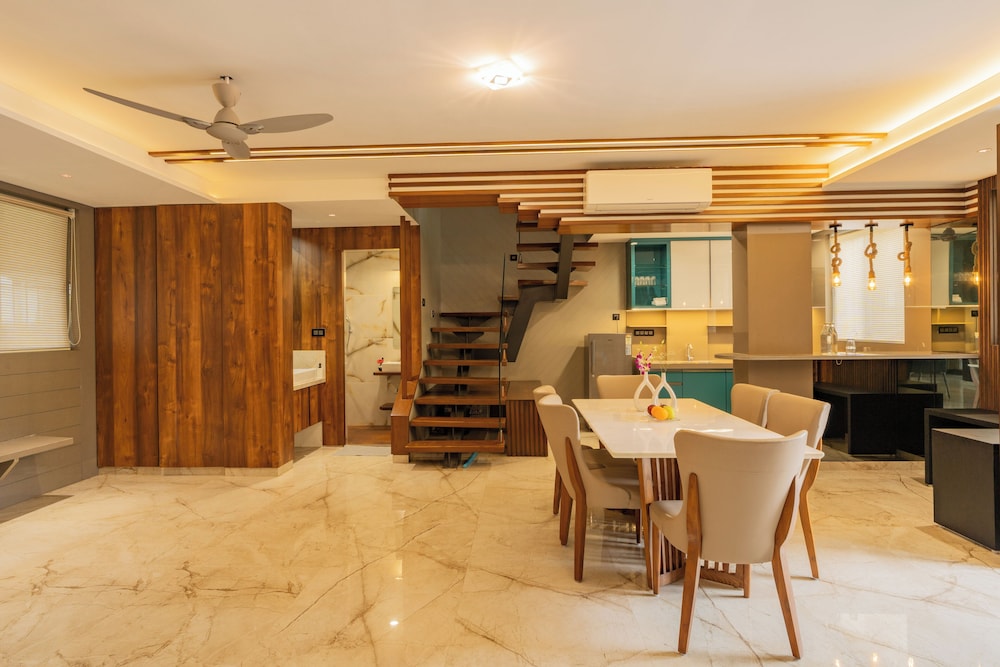 Alaya Stays - Imperial Calista 4BHK near Khandala Hills