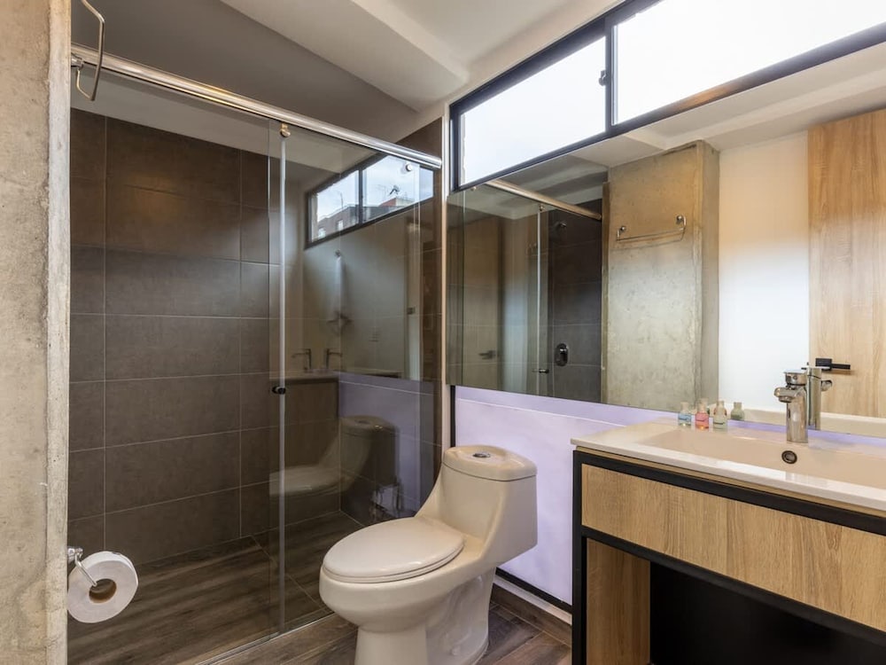 Incredible 1 BR in Chapinero