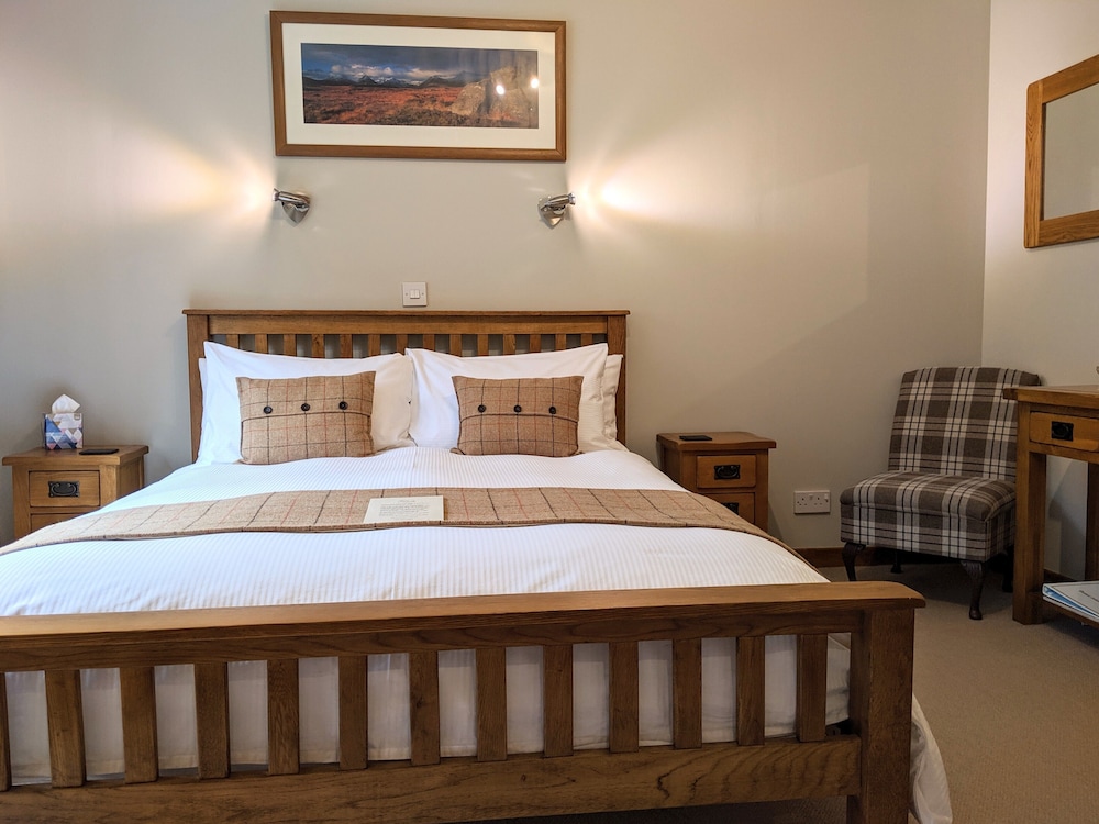 Strath Lodge Glencoe view 5