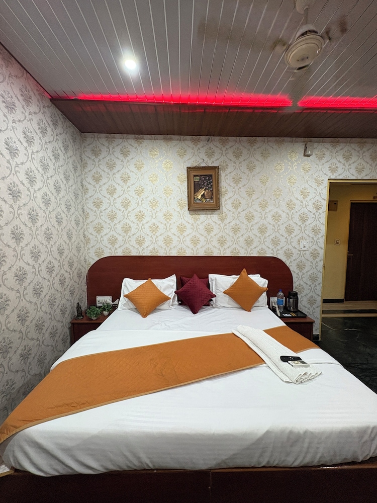Hotel Utsav