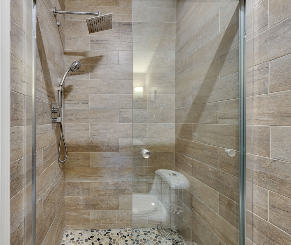 Pocono Paradise Ultimate Camelback Getaway 4 Bedroom Townhouse