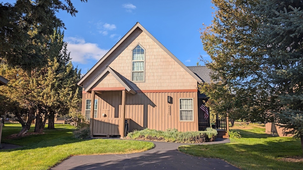 Red Wing Nest 3 Bedroom Home
