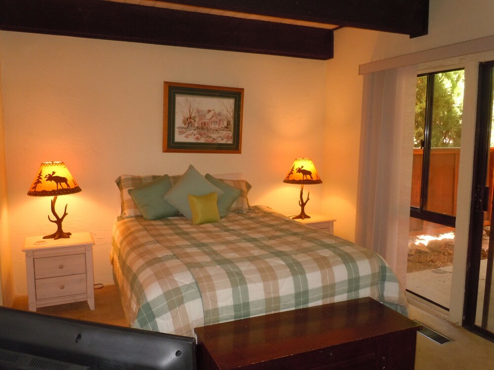 Snow Summit Townhouse Rentals & Sales