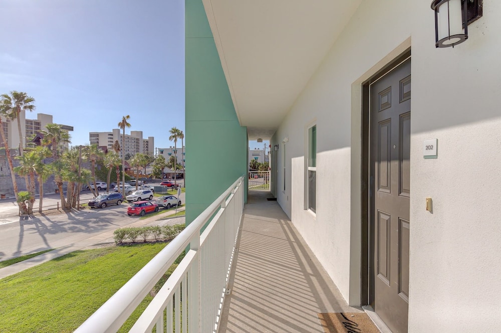 Boho Condo 3 3 Heated Pool