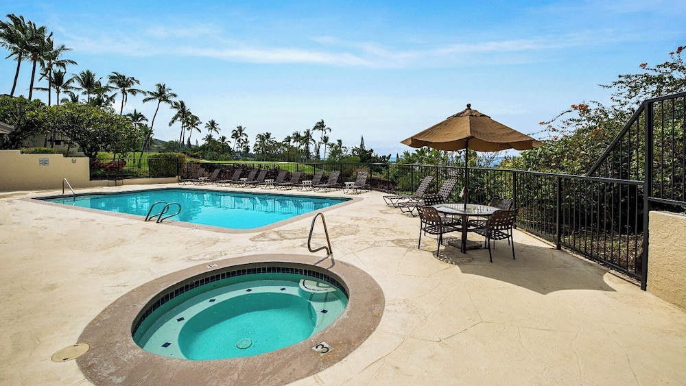 Fantastic Ocean & Golf Course Views - Close to Shopping & Beaches - Vrkcv
