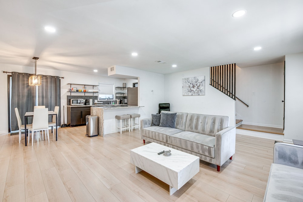 Smyrna Vacations - Smyrna Townhome Rental  4 Mi to The Battery! - Property Image 19