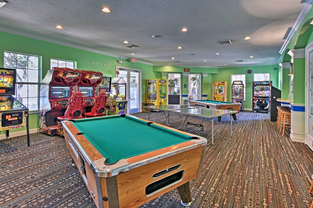 Kissimmee Home w/ Private Pool < 3 Mi to Disney!