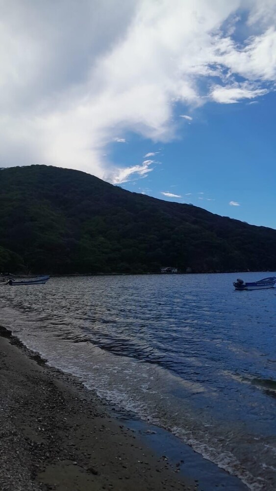 HOSTAL OLAS CLUB DE NEGUANJE - P TAYRONA