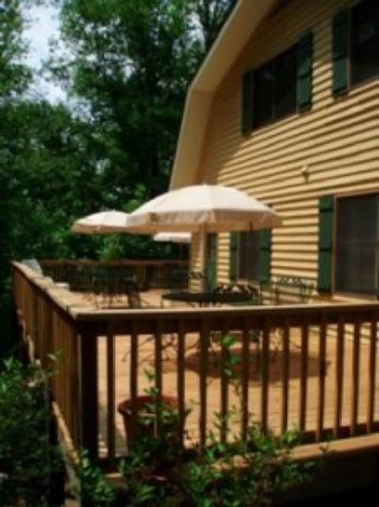 Mountain Top Lodge
