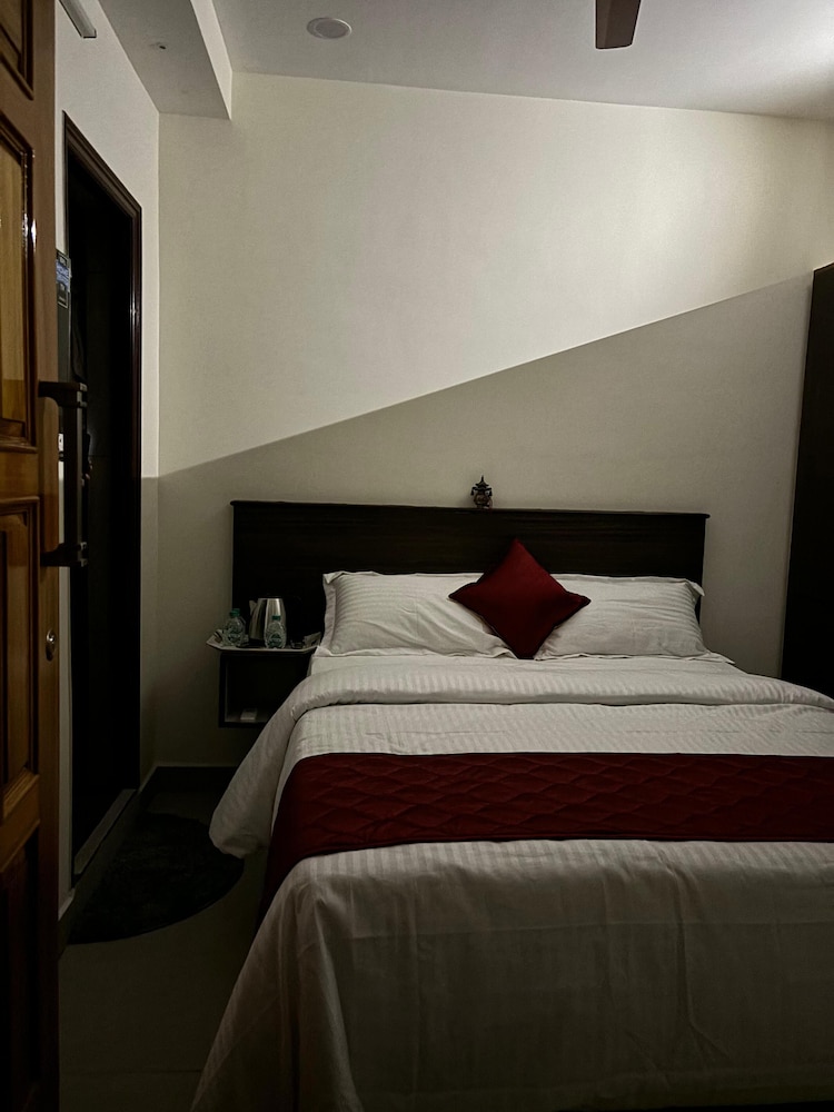 PS ELITE HOME STAY