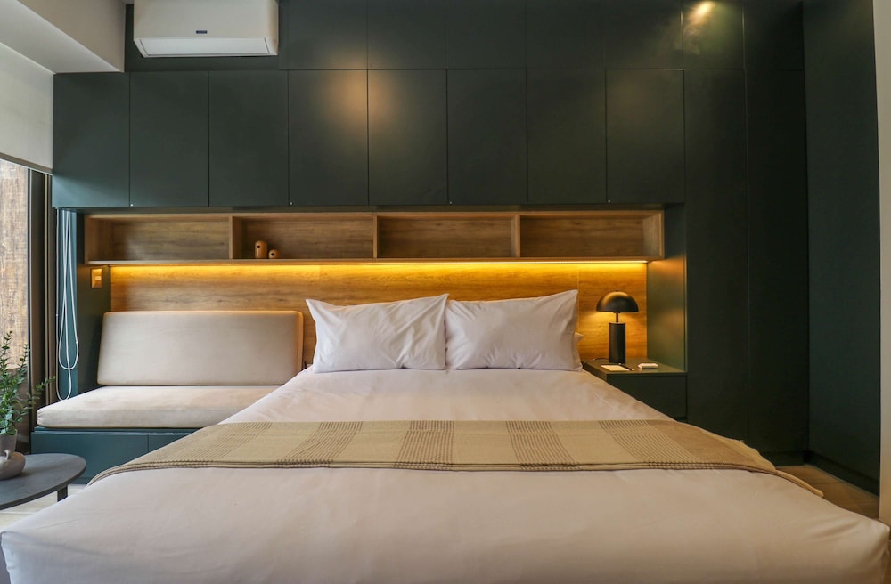 w Superb Loft w Balcony in Barranco