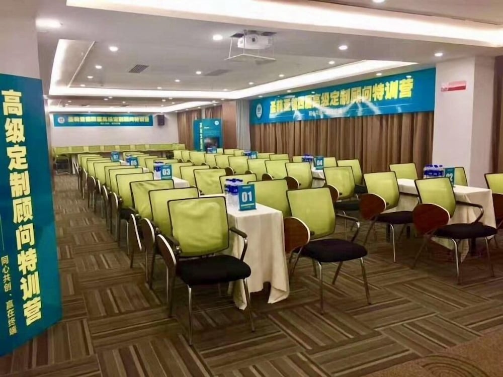 meeting & event spaces