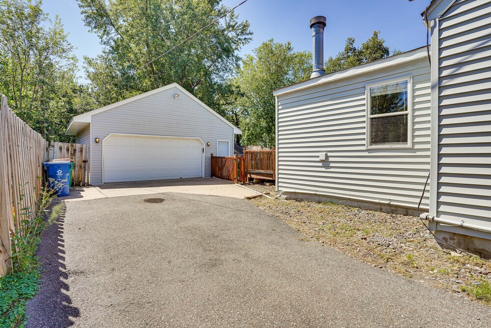 Minneapolis Home: Mins From US Bank Stadium More - Property Image 8