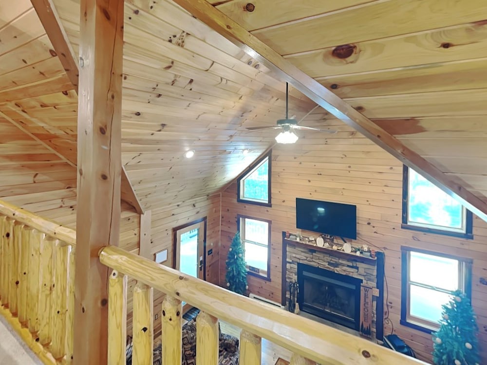 Log Heaven by Taylor Made Deep Creek