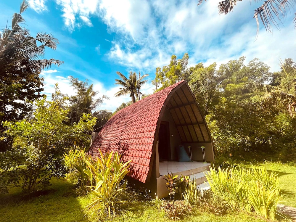 Apit Lawang Villas