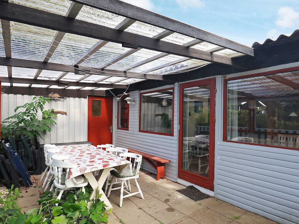 6 Person Holiday Home in Lokken-by Traum