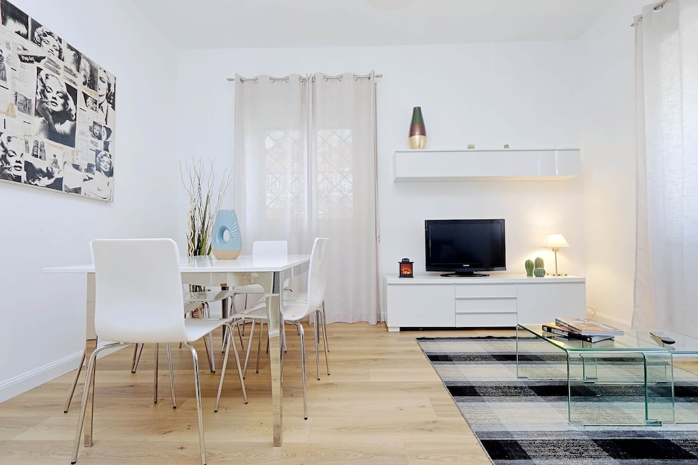 Magliana Apartment
