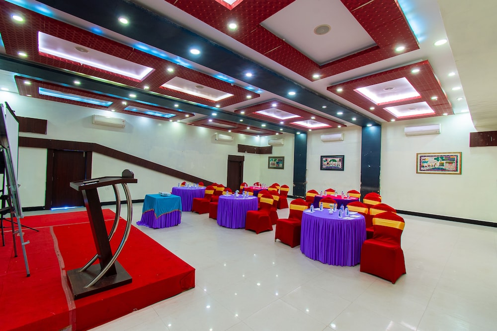 meeting & event spaces