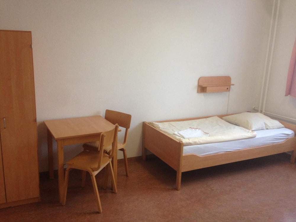 JUGENDGASTEHAUS DRESDEN - Hostel