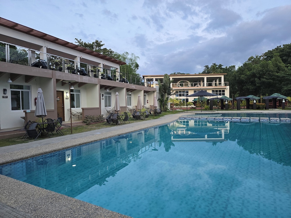 JADE RESORT