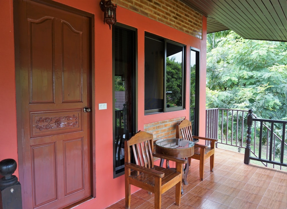 Ban Rai Tin Thai Ngarm Eco Lodge