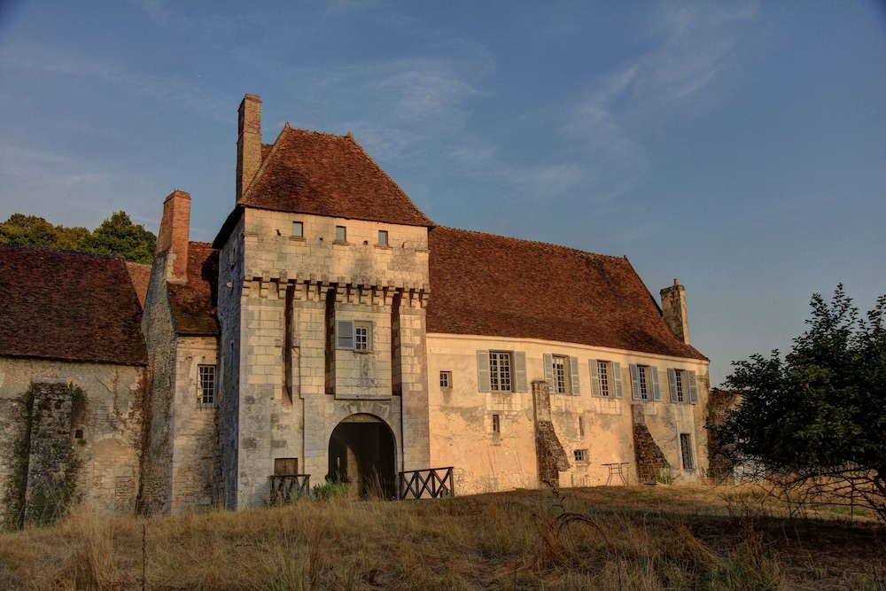 Chateau Monastere de la Corroirie