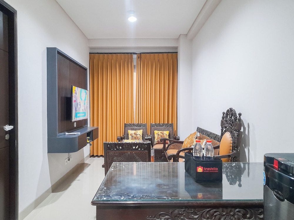 Good Choice And Nice 1Br At Patraland Amarta Apartment