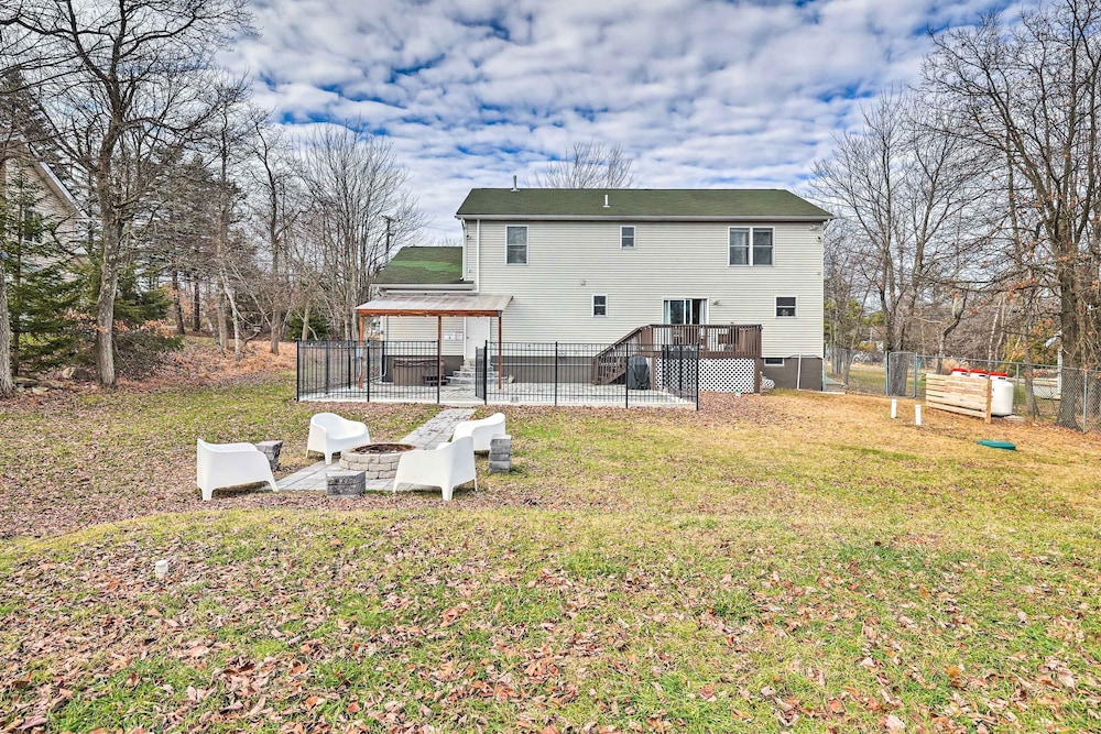 Hot Tub, Game Room: Peaceful Poconos Home! view 4