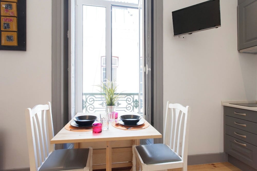 Studio Apartment Located Central Lisbon