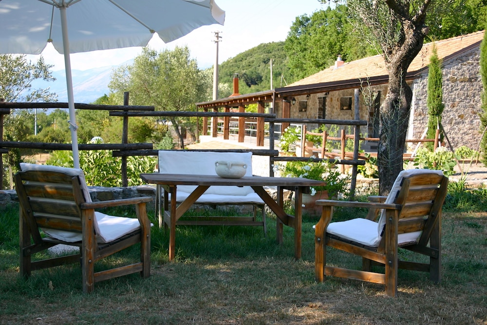 Country House Le Stalle di Giurò