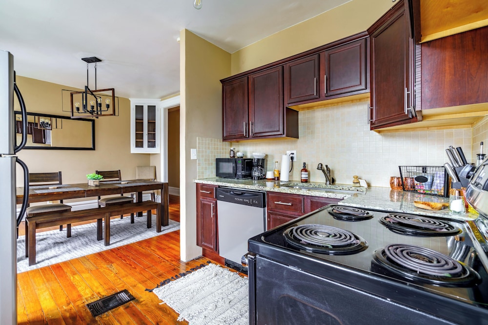 The Parkside by Jungle House – Short North Boutique Suites